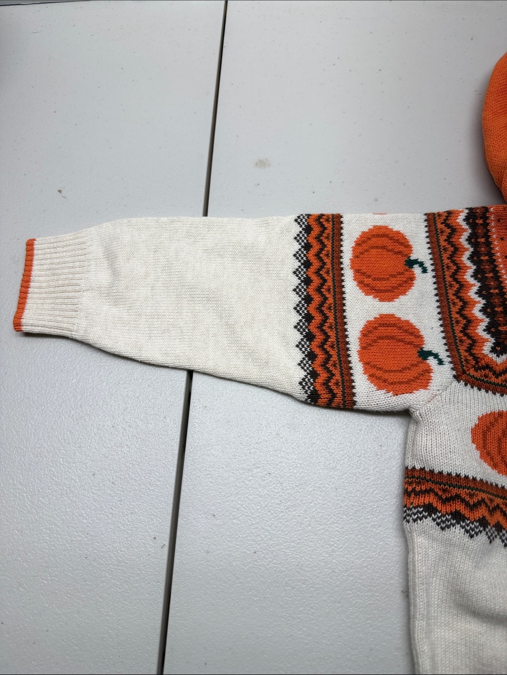 Gymboree Orange and Cream Pumpkin Zip-Up Hoodie Sweater. NWOT - Picture 4 of 5